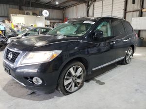 Nissan Pathfinder S 3.5L 6 2015