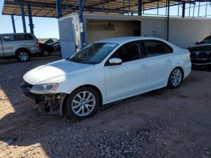Volkswagen Jetta SE 1.8L 4 2014
