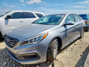 Hyundai Sonata SPORT 2.4L 4 2015