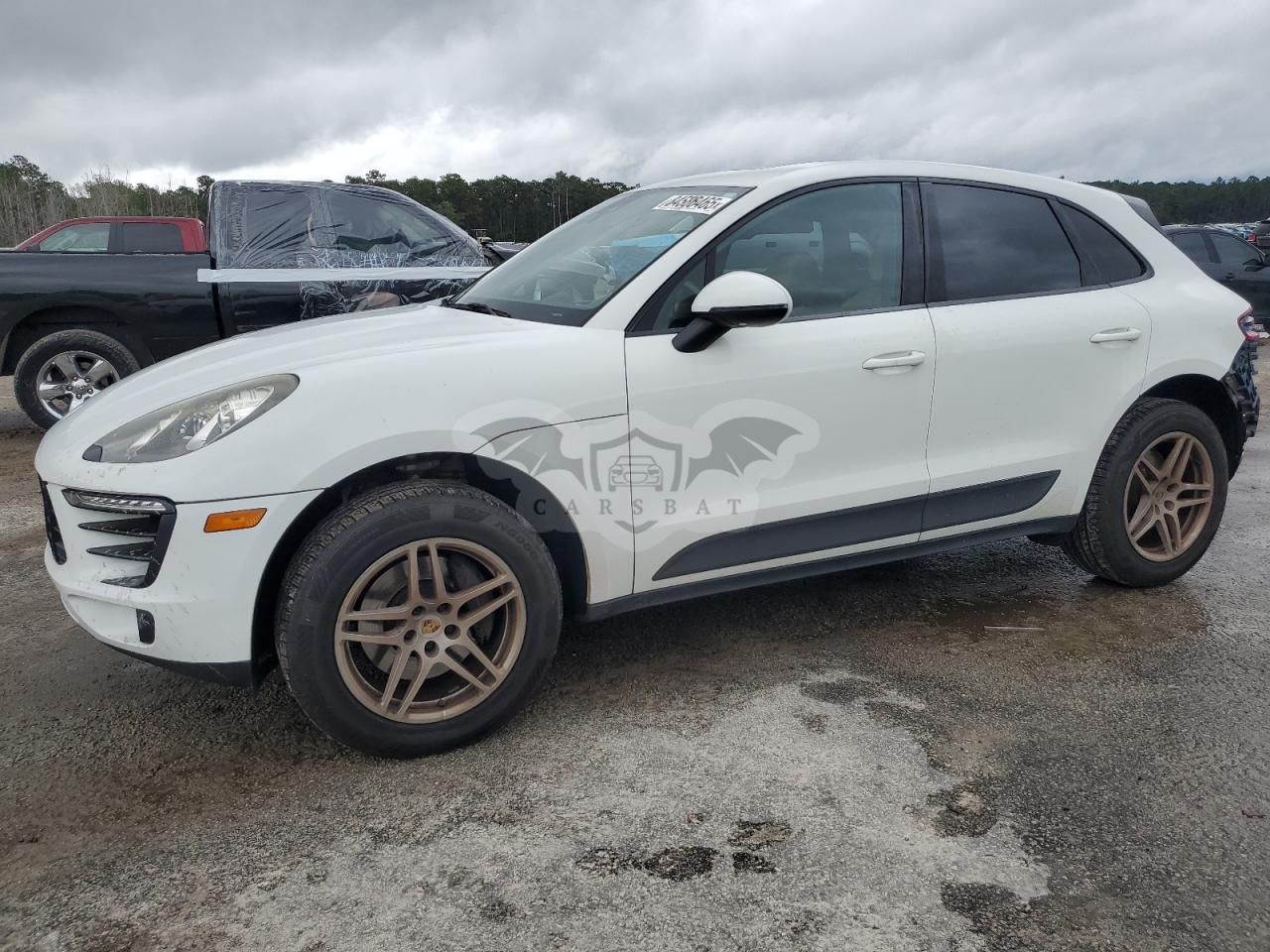 Porsche Macan 2.0L 4 2018