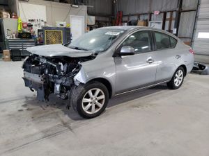 Nissan Versa S 1.6L 4 2012