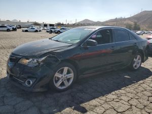 Toyota Camry BASE 2.5L 4 2012