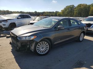 Ford Fusion SE HYBRID 2.0L 4 2015