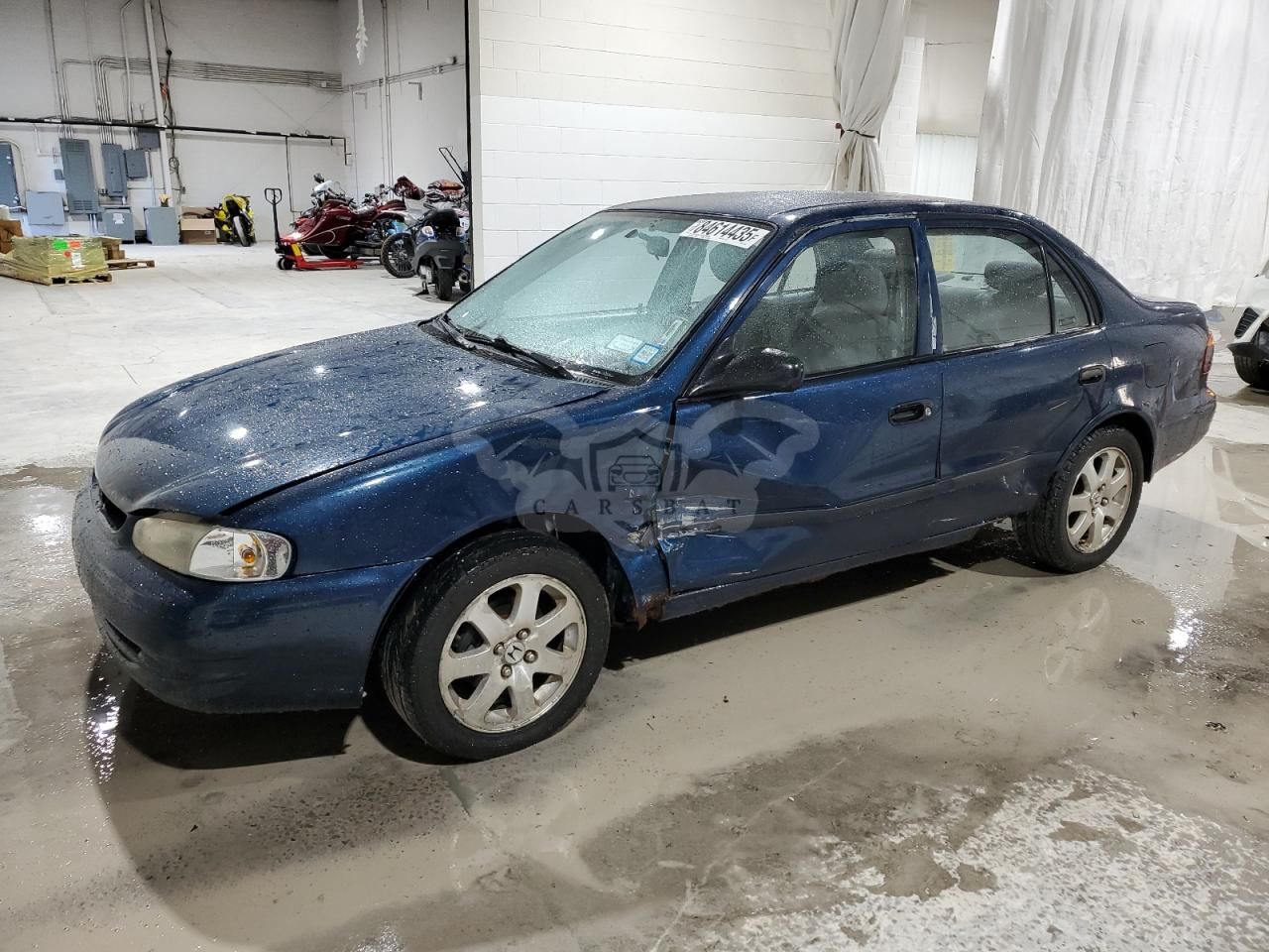 Chevrolet Prizm BASE 1.8L 4 2001