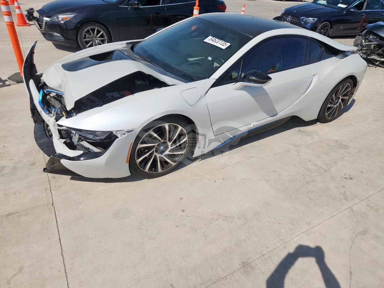 BMW i8 1.5L 3 2015