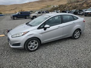 Ford Fiesta SE 1.6L 4 2014