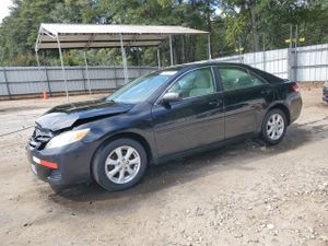 Toyota Camry BASE 2.5L 4 2011