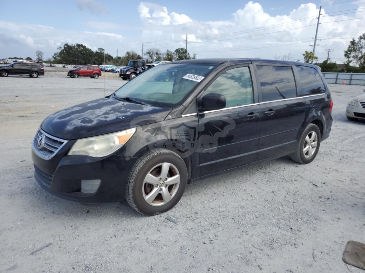 Volkswagen Routan SE 3.8L 6 2010