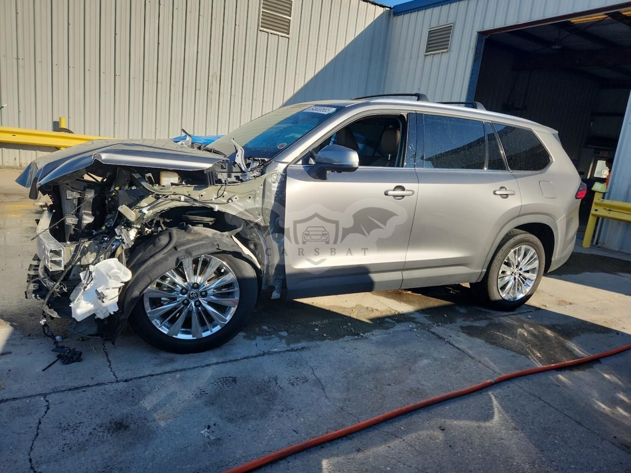 Toyota Grand Highlander LE 2.4L 4 2025