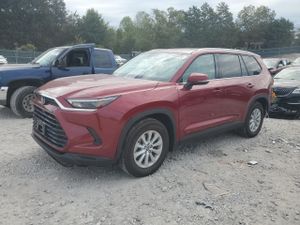 Toyota Grand Highlander LE 2.4L 4 2025
