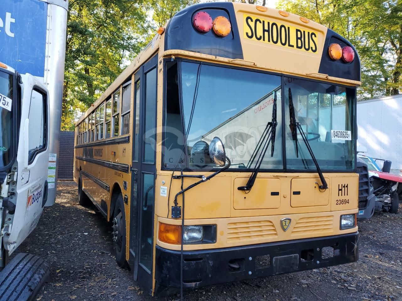 IC Corporation RE Series RE 7.6L 6 2013