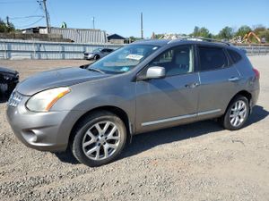 Nissan Rogue S 2.5L 4 2011