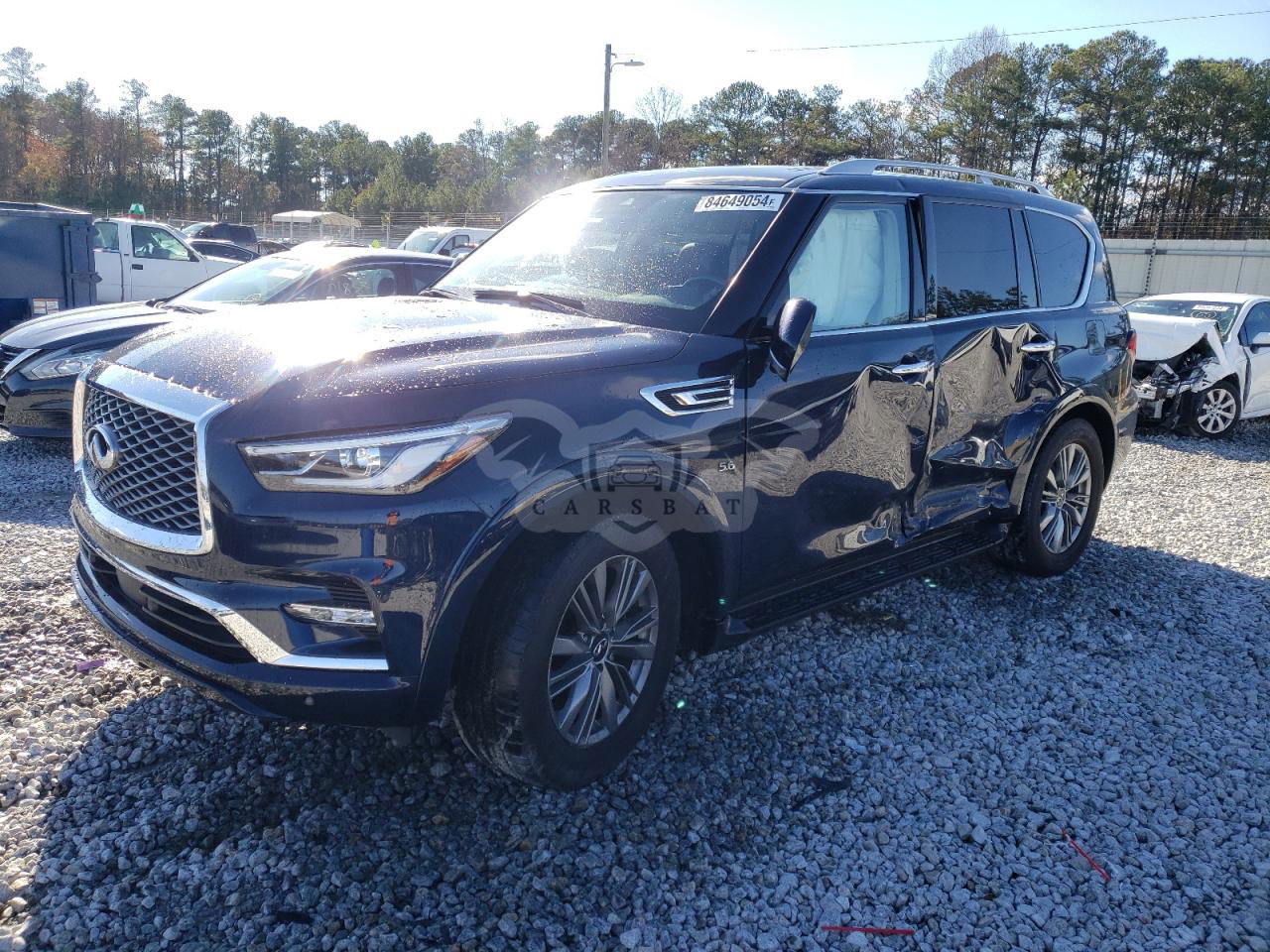 Infiniti QX80 5.6L  8 2020