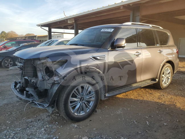 Infiniti QX80 LUXE 5.6L  8 2023
