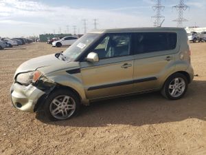 Kia Soul + 2.0L 4 2011