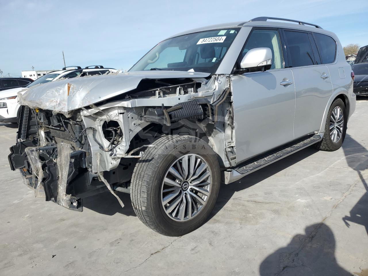 Nissan Armada SL 5.6L  8 2021