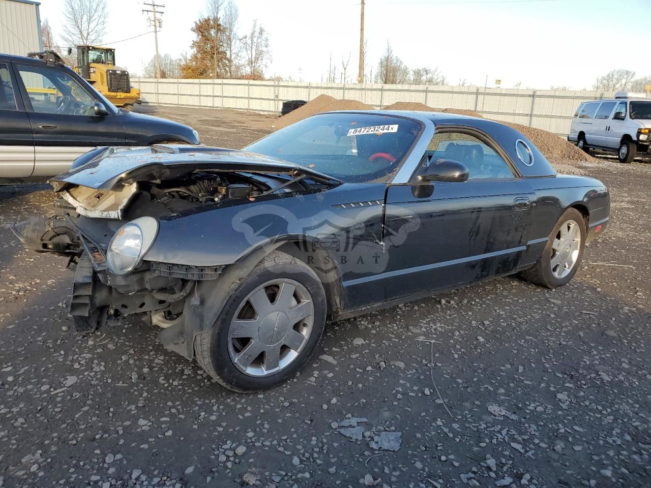 Ford Thunderbird 3.9L 8 2002