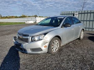 Chevrolet Cruze LS 1.8L 4 2011