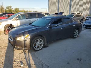 Nissan Maxima S 3.5L 6 2012