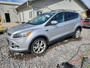 Ford Escape TITANIUM 2.0L 4 2013