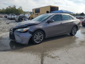 Toyota Camry LE 2.5L 4 2015