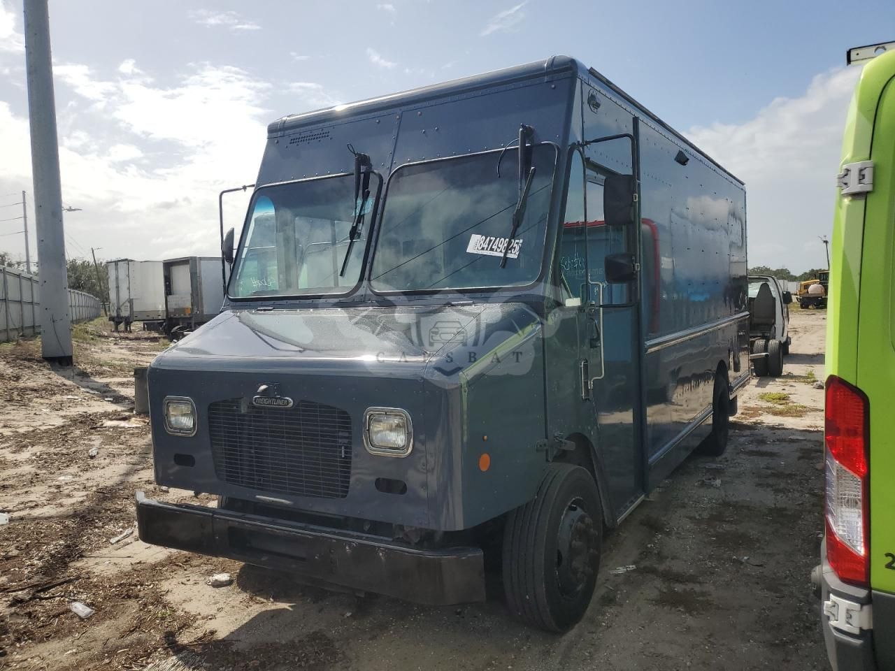Freightliner Business Class M2 M LINE WALK-IN VAN 6.0L 8 2021
