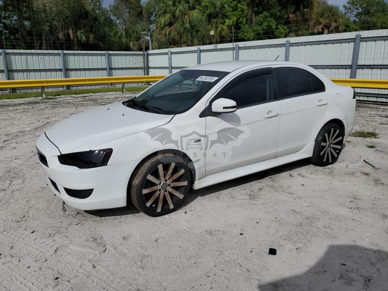 Mitsubishi Lancer ES 2.0L 4 2015