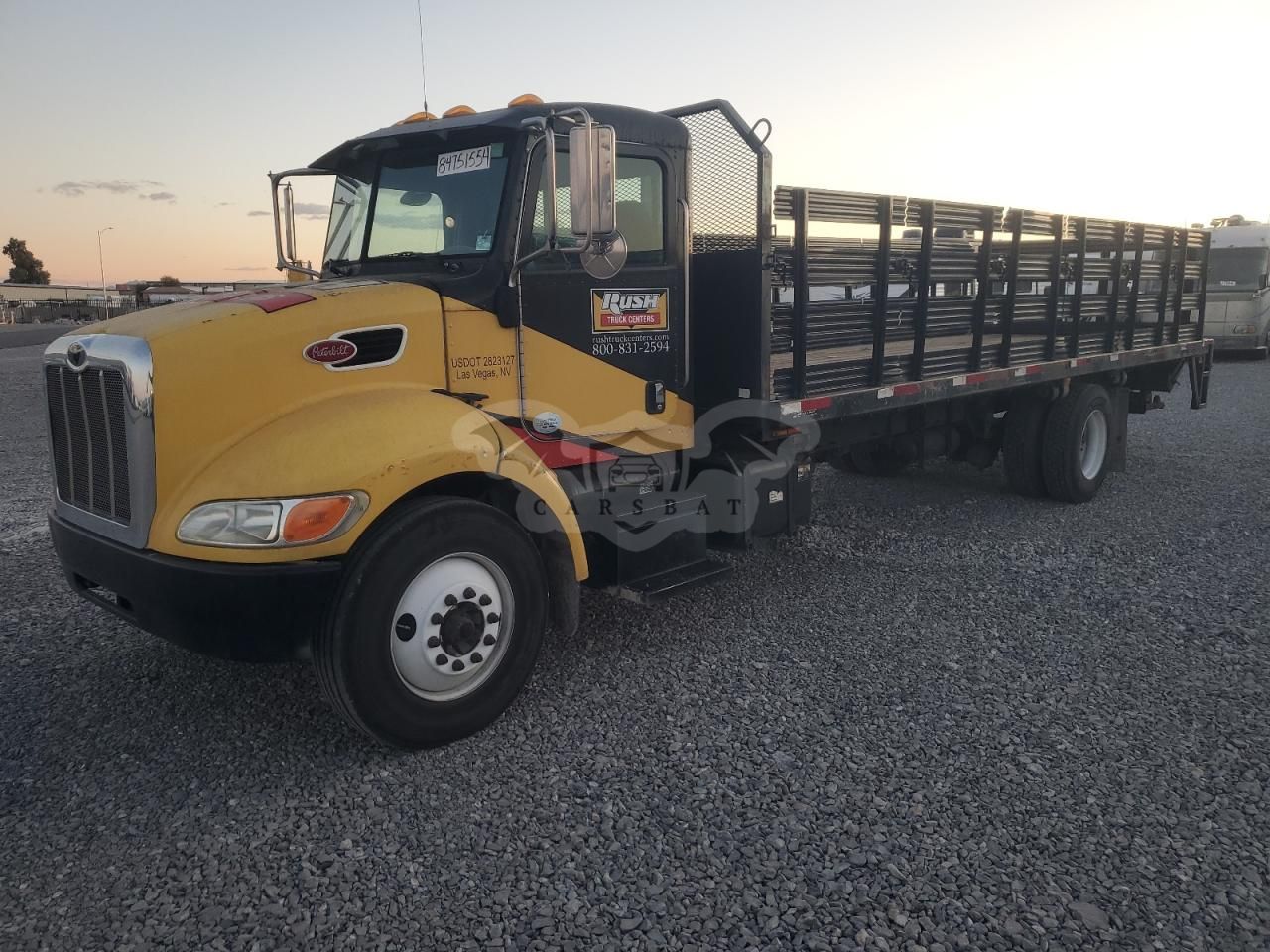 Peterbilt 330/337/348 6.7L 6 2011