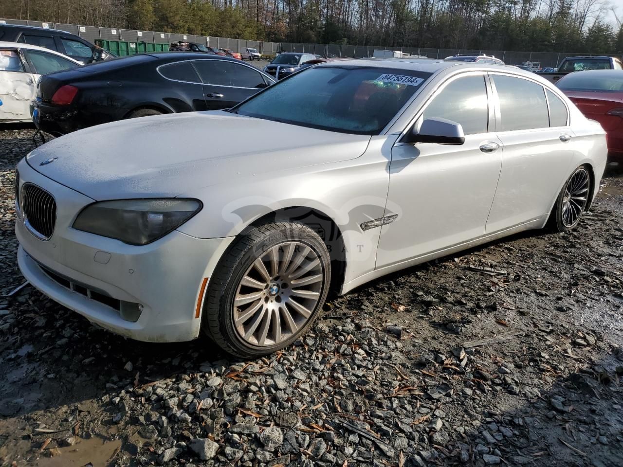 BMW 7 Series LXI 4.4L 8 2012