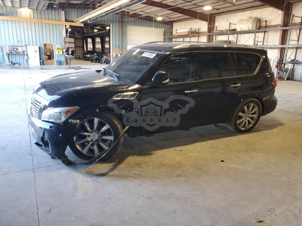 Infiniti QX80 5.6L 8 2014