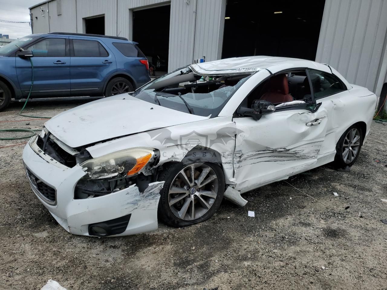 Volvo C70 T5 2.5L 5 2012
