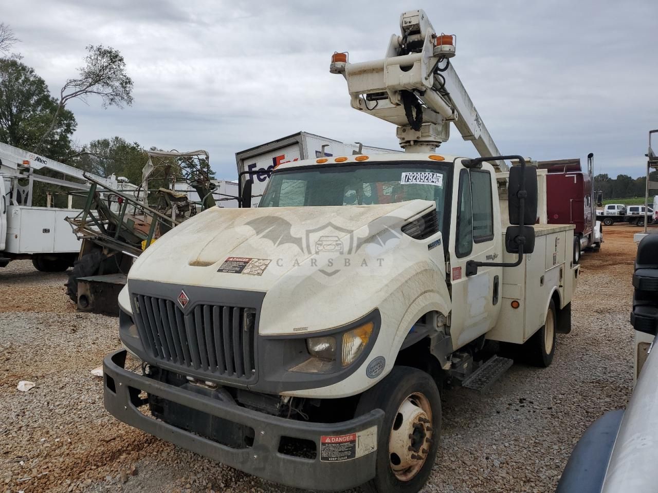 International TerraStar 6.4L 8 2013