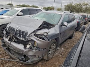 Jeep Cherokee LIMITED 3.2L 6 2015