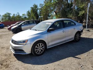 Volkswagen Jetta SE 1.8L 4 2015