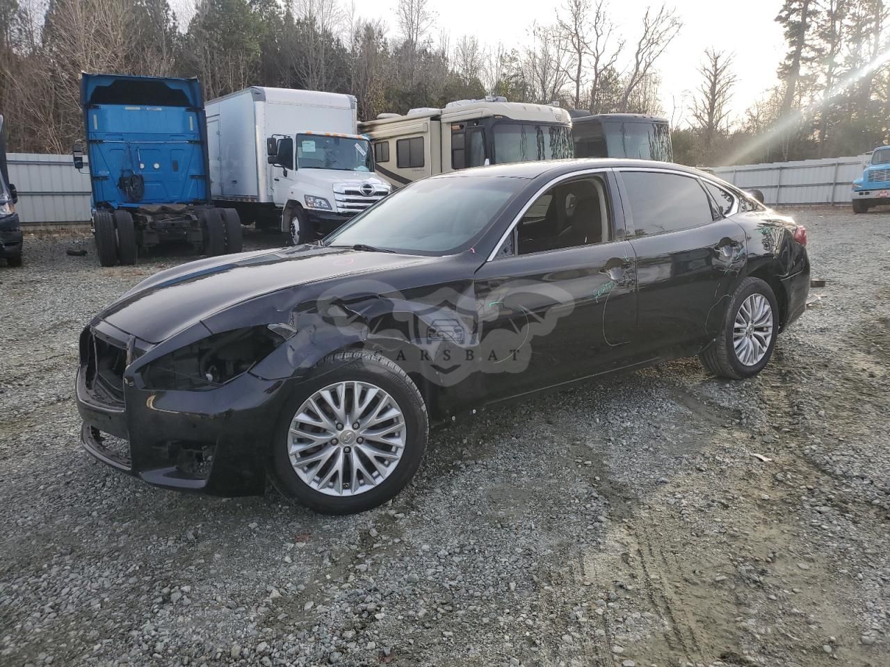 Infiniti Q70 3.7 3.7L 6 2015
