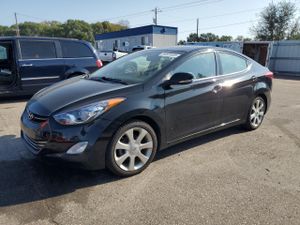Hyundai Elantra GLS 1.8L 4 2013