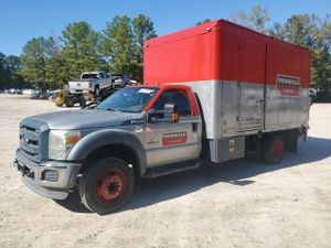 Ford F550 SUPER DUTY 6.7L 8 2015