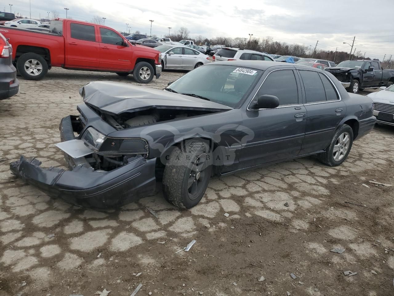 Ford Crown LX 4.6L 8 2004