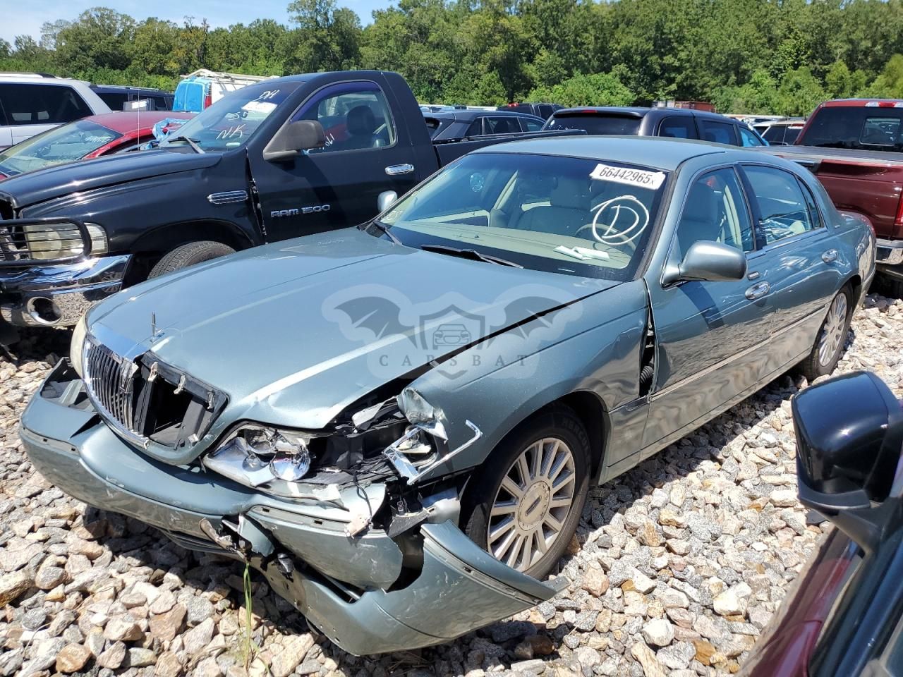 Lincoln Town Car EXECUTIVE 4.6L 8 2004