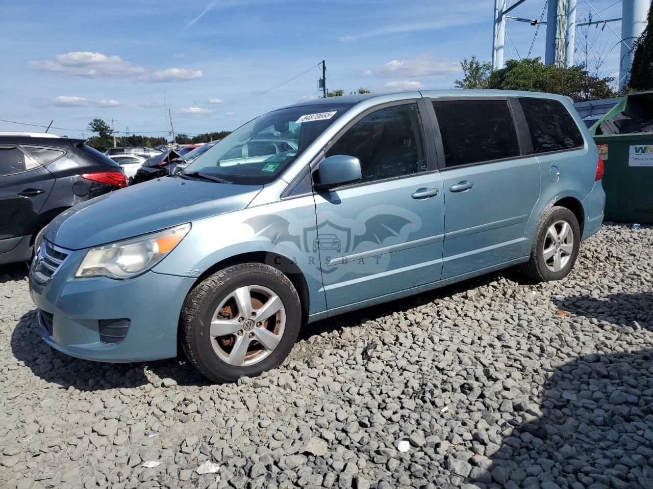 Volkswagen Routan SE 3.8L 6 2010
