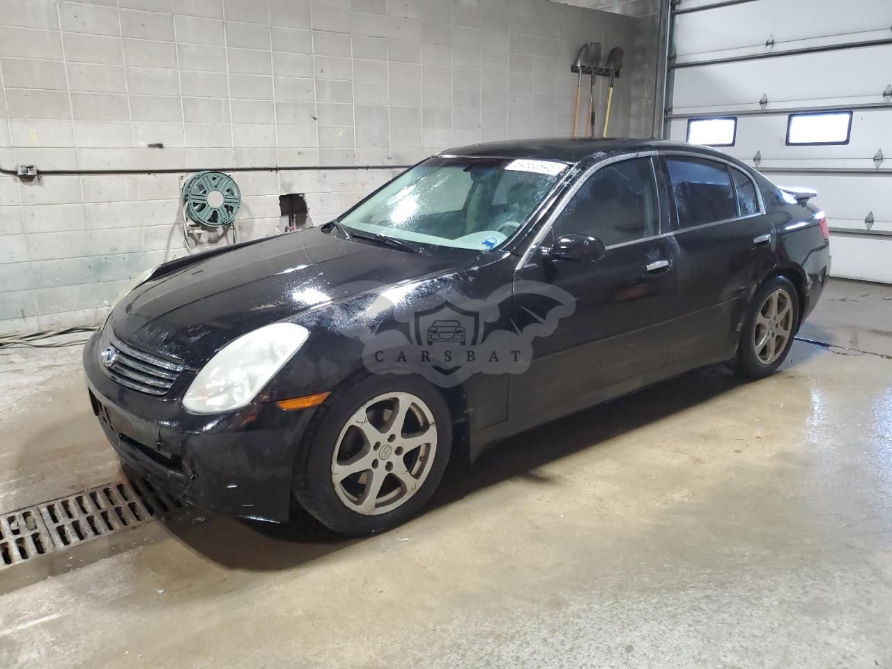 Infiniti G35 3.5L 6 2004