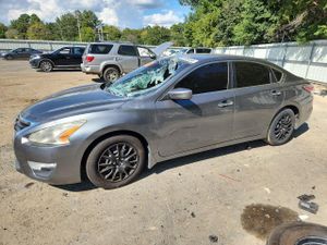 Nissan Altima 2.5L 4 2015