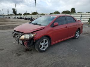 Toyota Corolla BASE 1.8L 4 2011