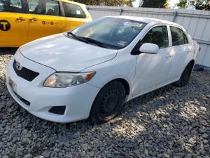 Toyota Corolla BASE 1.8L 4 2010