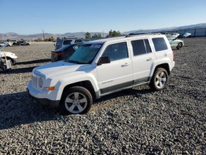 Jeep Patriot SPORT 2.4L 4 2011