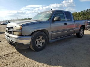 Chevrolet Silverado 1500 C1500 5.3L 8 2006
