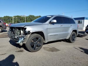 Jeep Grand Cherokee LAREDO 3.6L 6 2015
