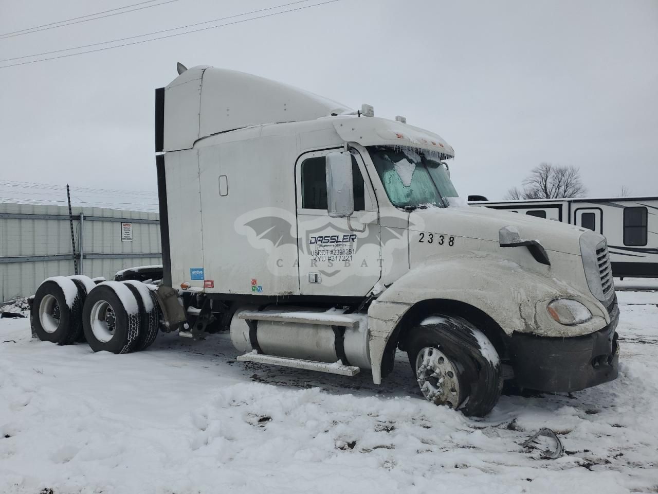 Freightliner Columbia COLUMBIA 12.7L 6 2013