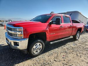 Chevrolet Silverado 1500 K2500 HEAVY DUTY LT 6.6L 8 2015