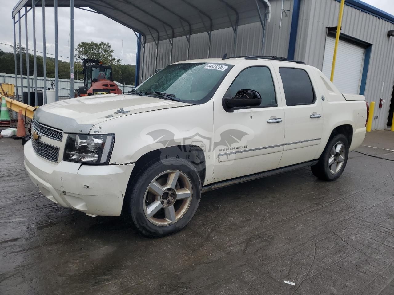 Chevrolet Avalanche LTZ 5.3L 8 2013